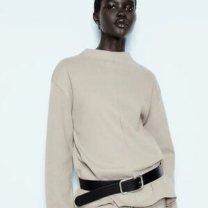 Zara Top Size M